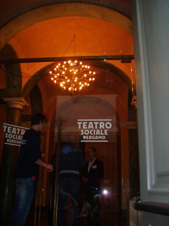 Il Teatro Villa Бергамо Екстериор снимка