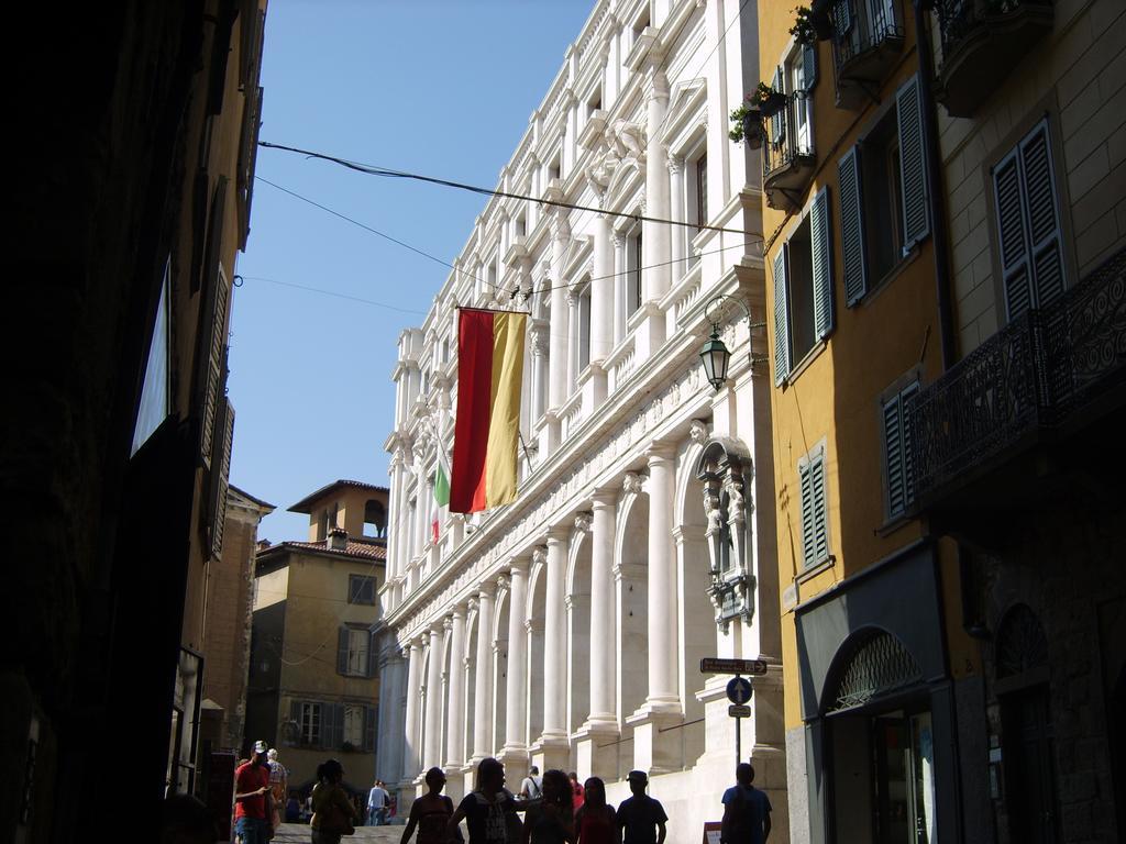 Il Teatro Villa Бергамо Екстериор снимка