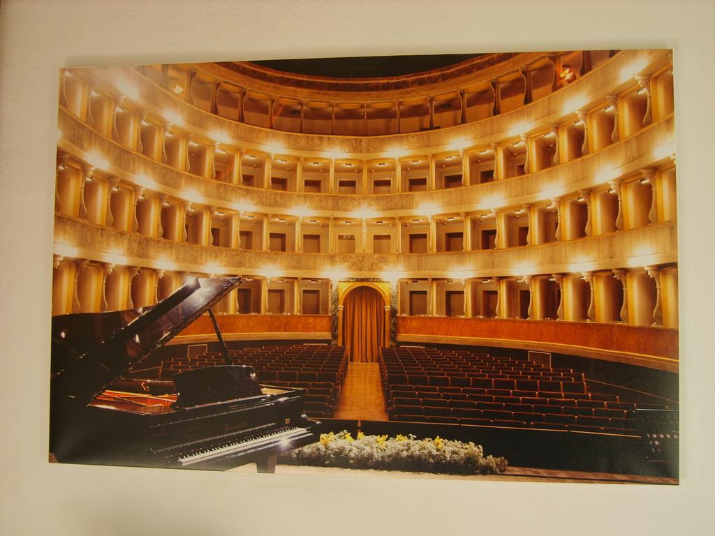 Il Teatro Villa Бергамо Екстериор снимка